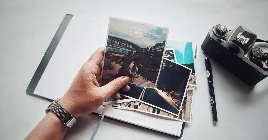 Header Image for Photography Business Plan: Template and Examples